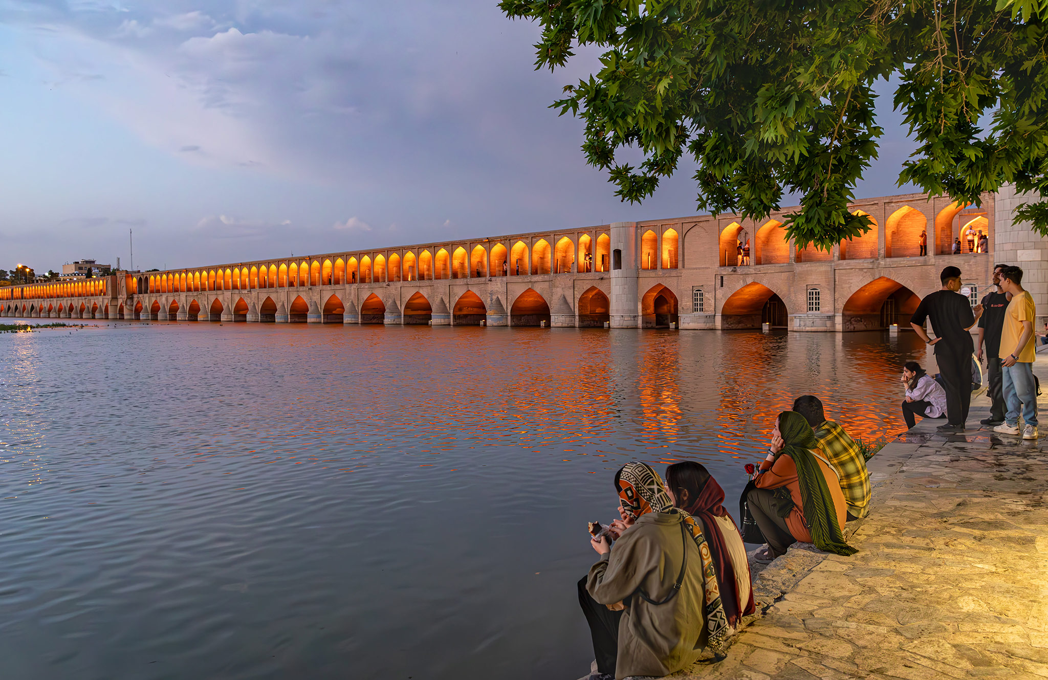 Si-o-se-pol Bridge, Isfahan